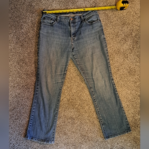 Vintage Y2K Levi's Relaxed Boot Cut 550 Denim Blue Jeans Women's Size 10 Short - Picture 4 of 9
